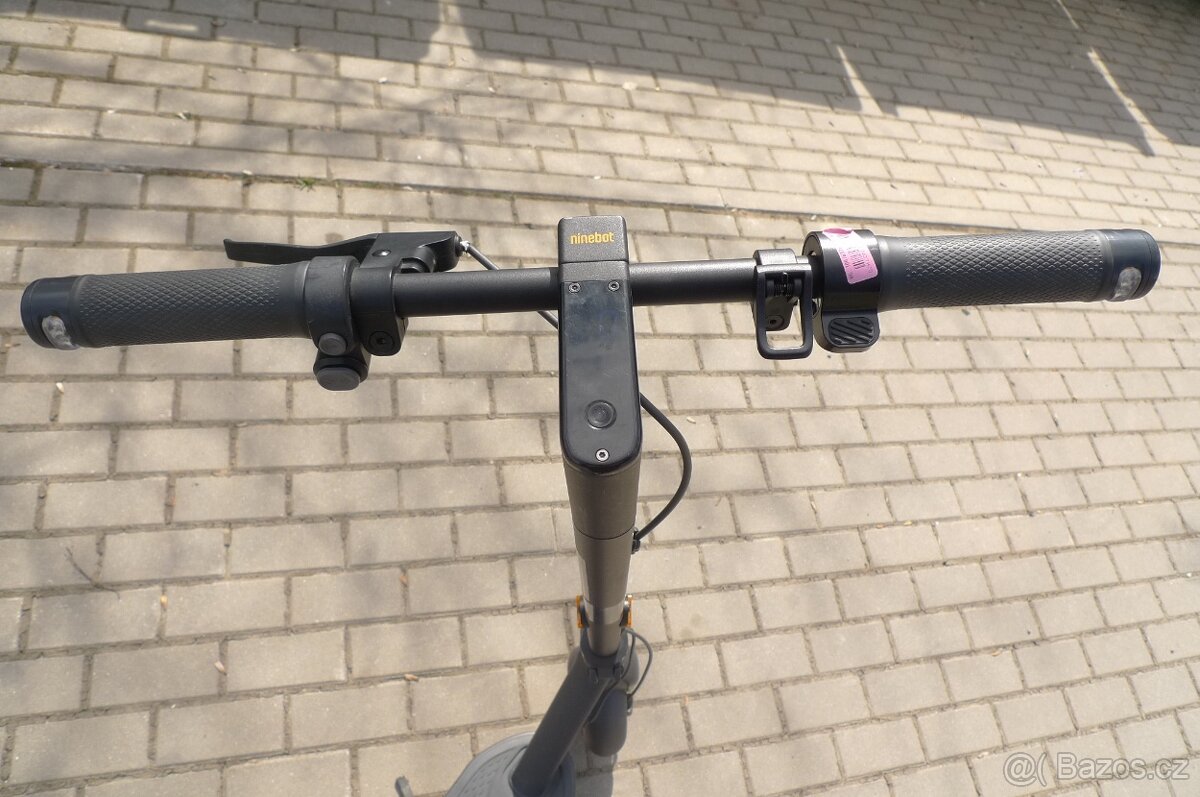 Segway KickScooter MAX G2 E - 3