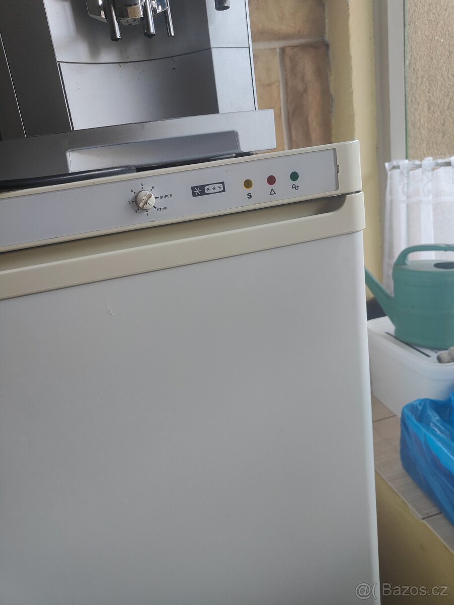 Šuplíkový mrazák - 3