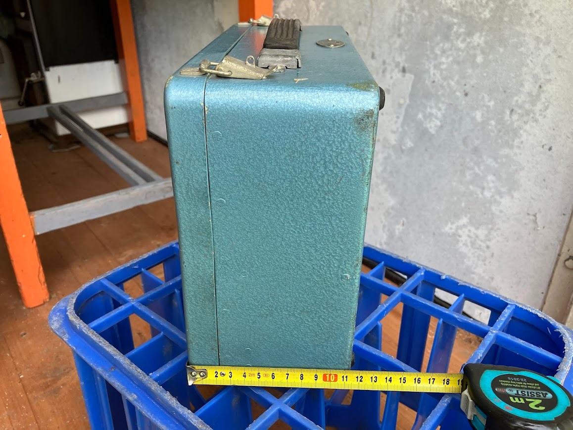 plechová bednička - 3