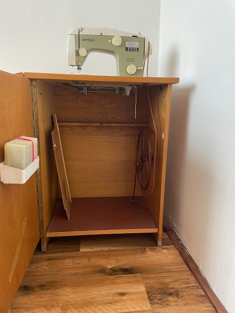 Šicí stroj Veritas - 3