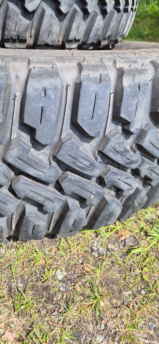 Prodám offroad pneumatiky 265/65 R17 celoroční