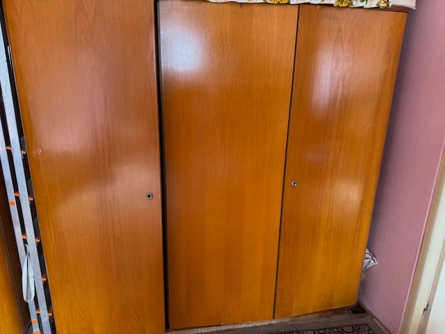 Skříně za odvoz - 3