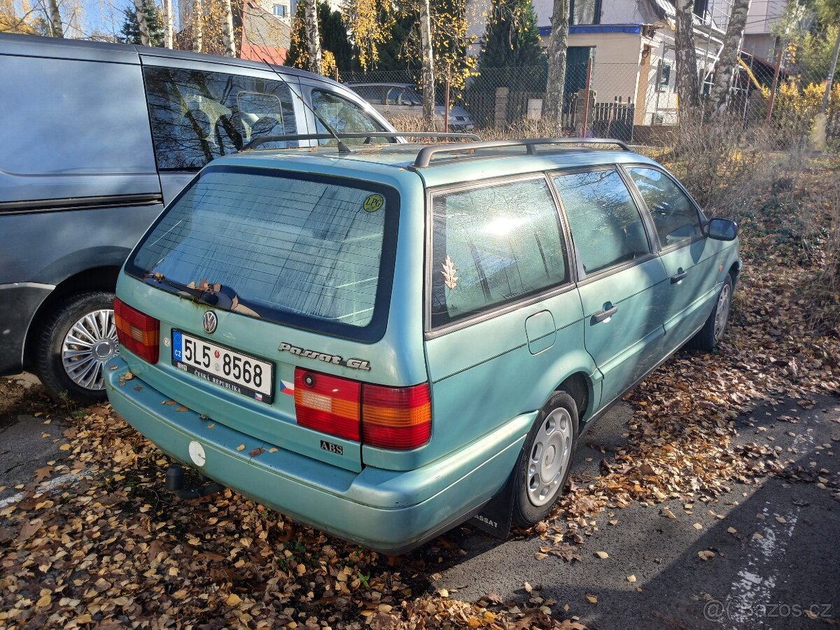 VW passat variant B4 1,8 GL - 3