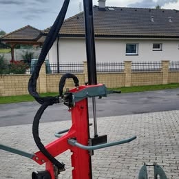 Štípačka za traktor - 3