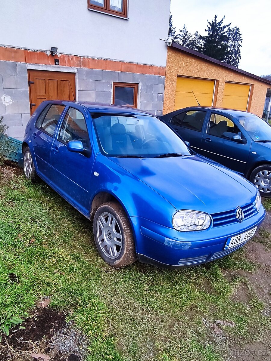 Golf IV - 3