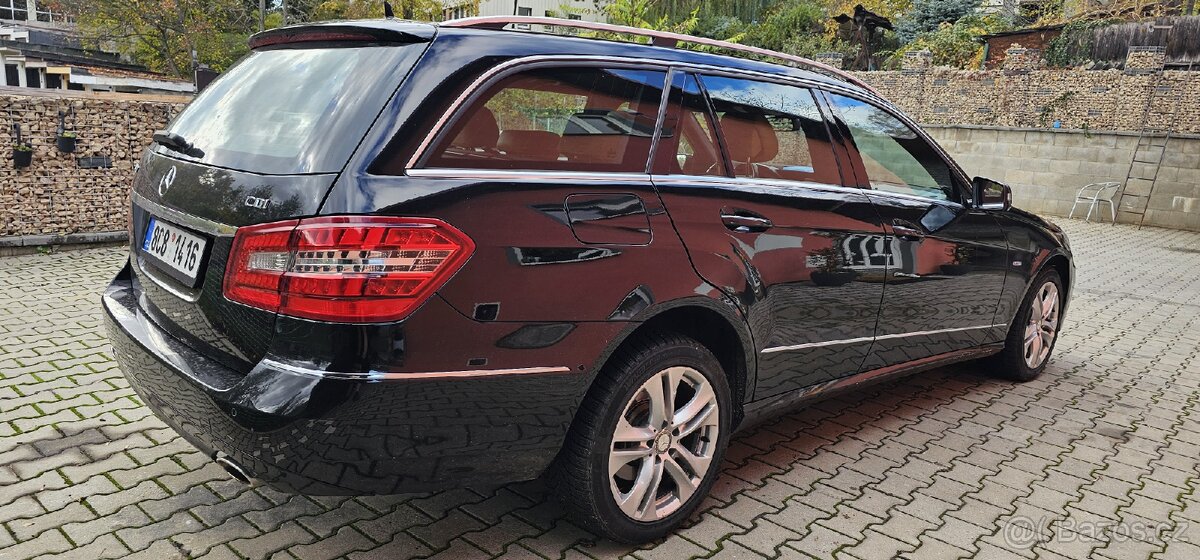 Mercedes-Benz E 350 V6 - 3