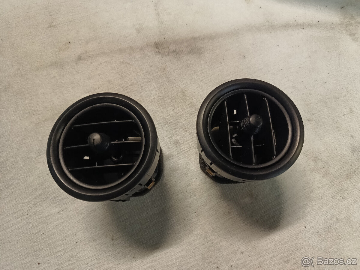 Výdechy topení VITO W447 - originál - 3