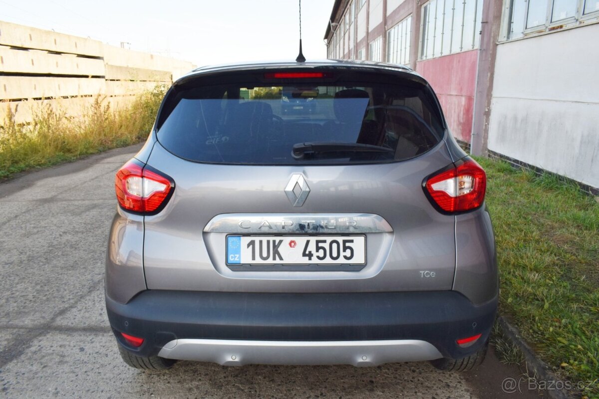 Renault Captur 1.2TCe/HELLY HANSEN/VÝBAVA/ - 3
