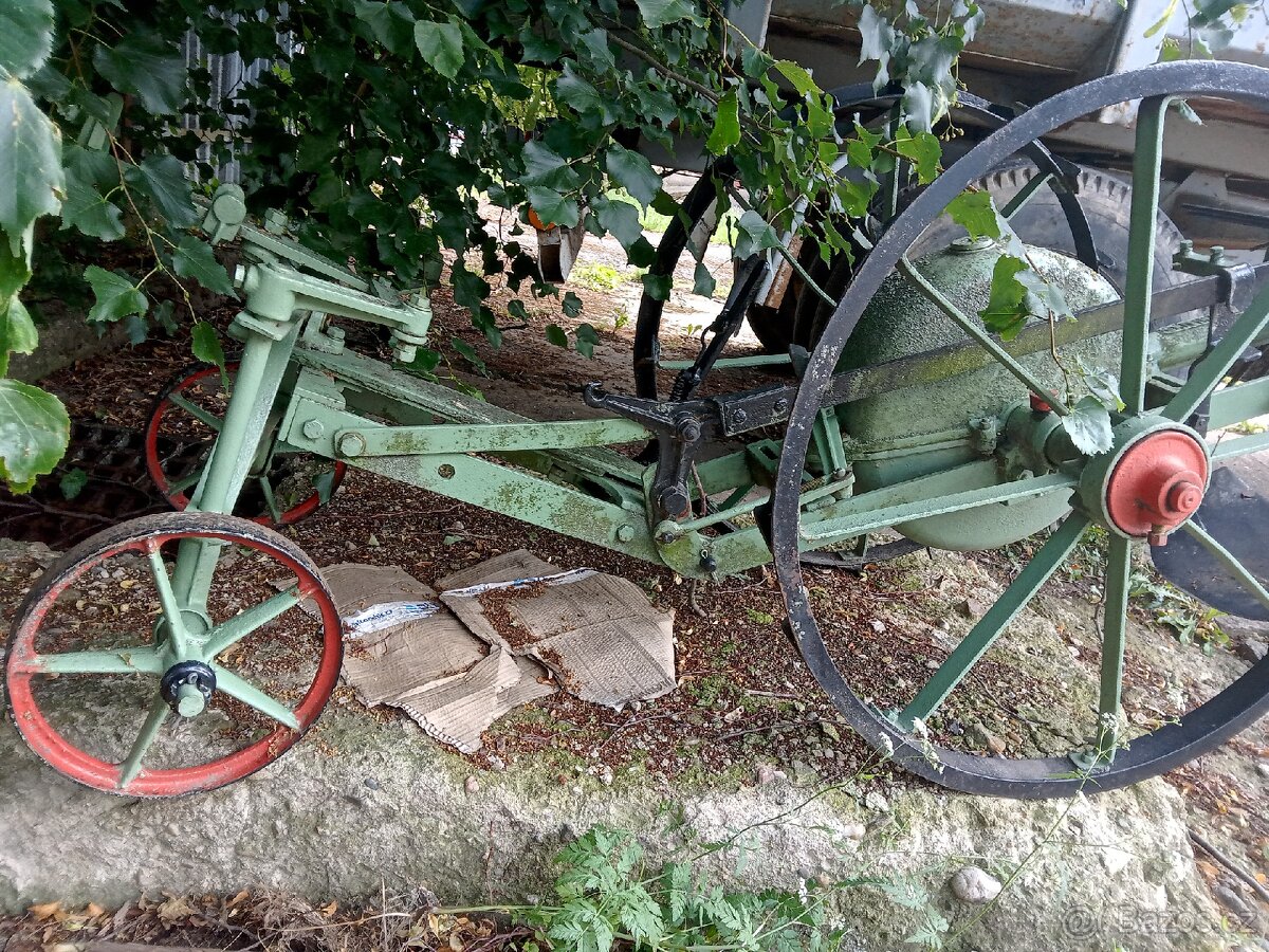 Vyorávač brambor - čert - 3