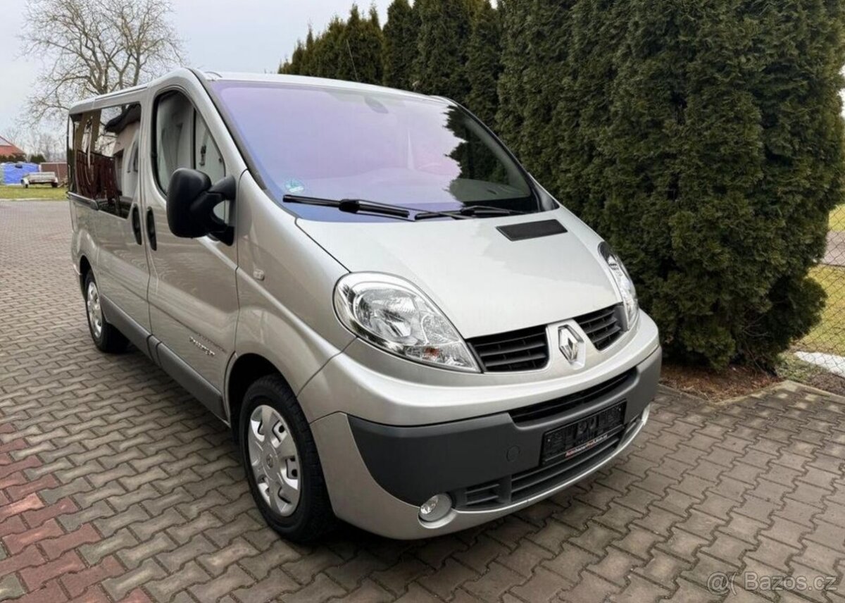 Renault Trafic 2,0DCi 9 Míst pravidel.servis nafta - 3