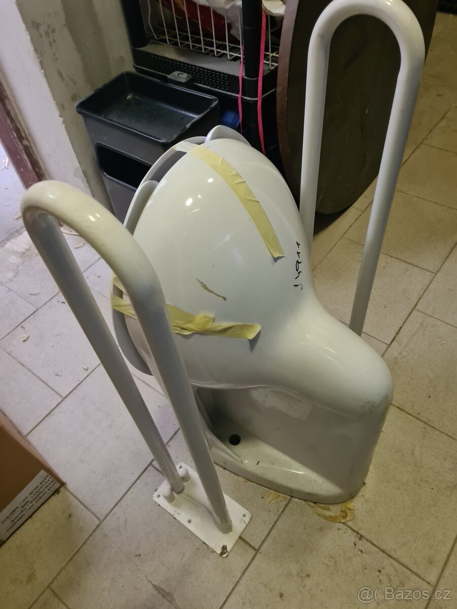 Bezbariérové WC - 3