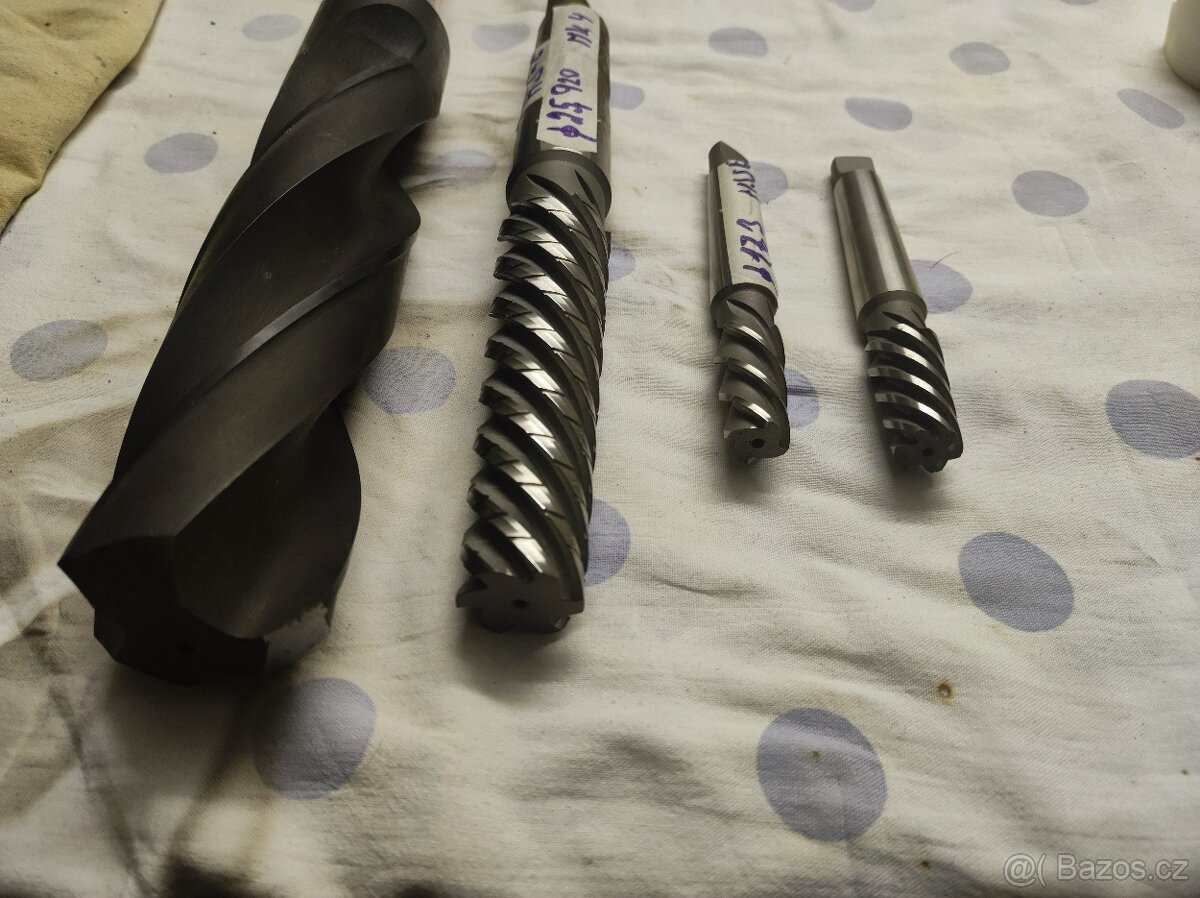 Prodám Frézy upínače- zánovní - 3
