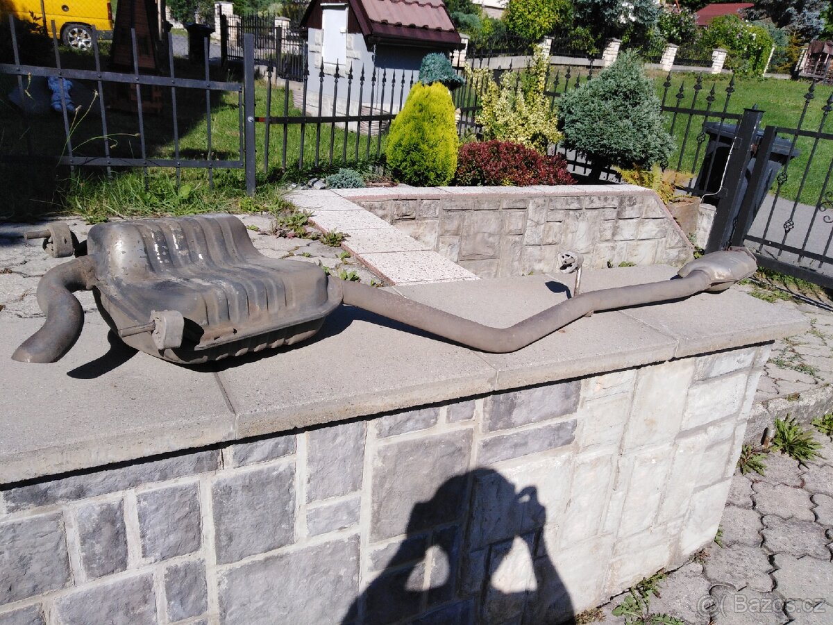 Výfuk mercedes w 202 c 180 - 3