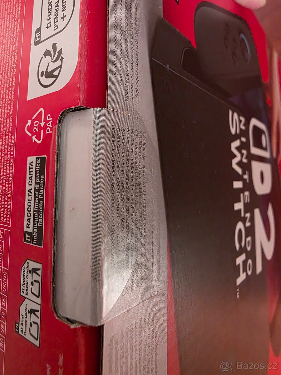 Nintendo Switch 2 + Mario Kart World - 3