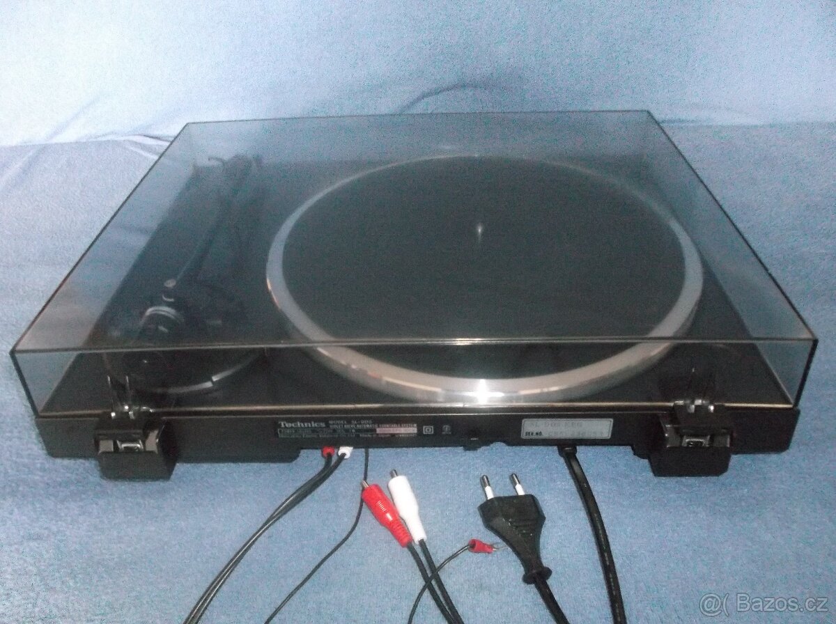 Gramofon TECHNICS SL-DD3 - 3