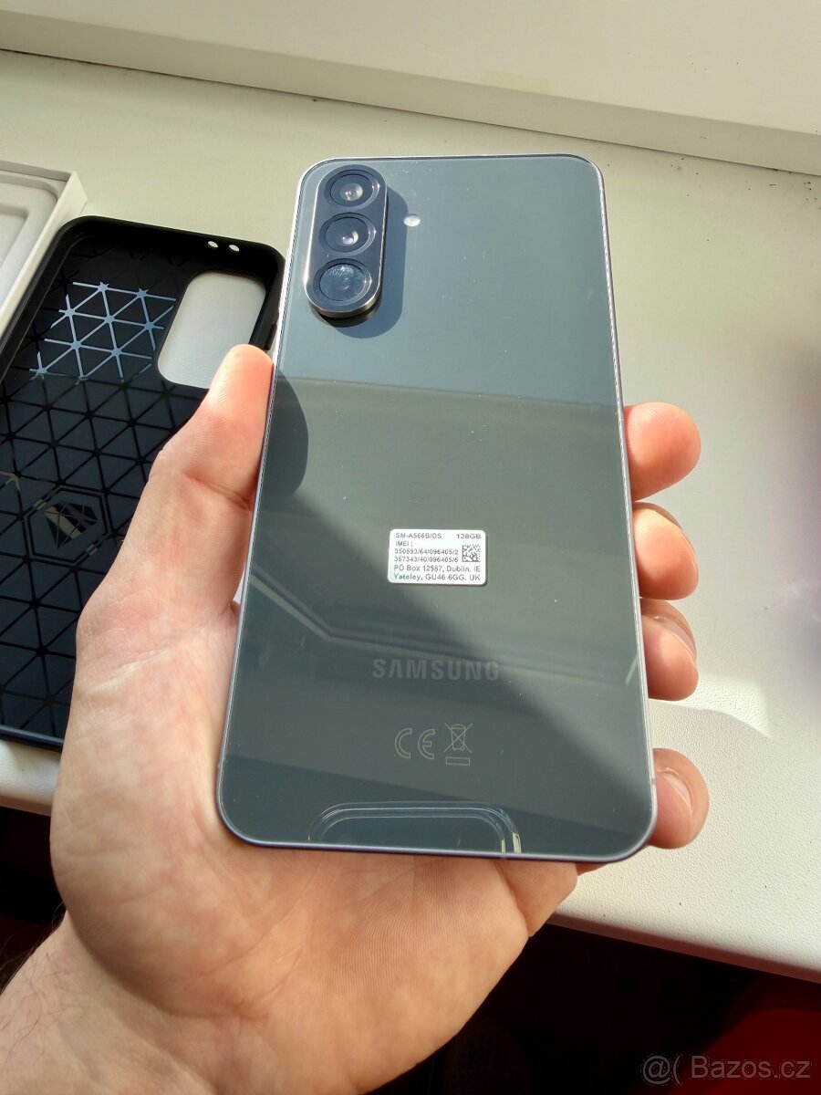 Samsung Galaxy A56 8gb/128gb včetně - 3