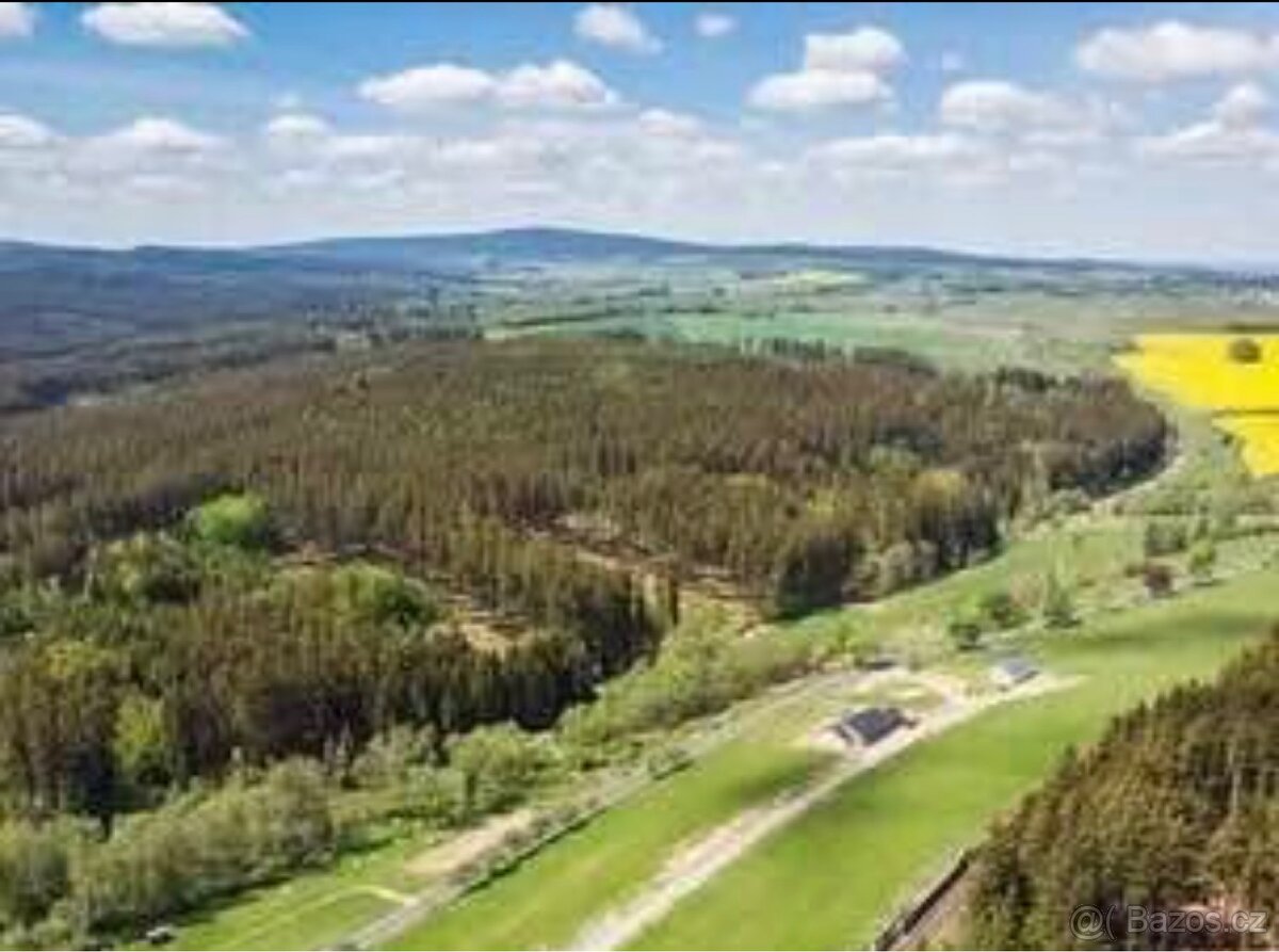 Prodám 3 stavební parcely na výstavbu RD (3346m2) - 3