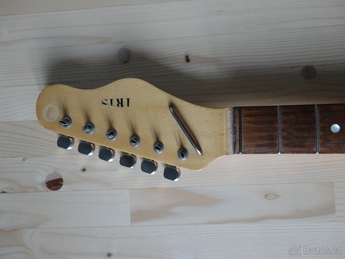 Banjový buben, rezonátor, krk Jolana. - 3