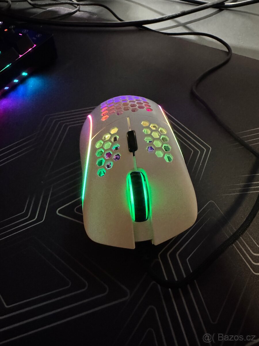 Myš Glorious model D Matte - 3