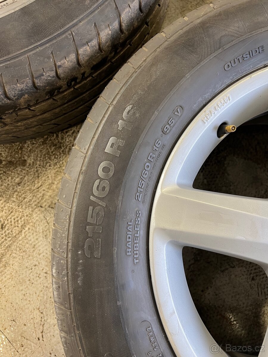 Alu kola letní pneu r16 5x112 VW Škoda Seat ET42 - 3