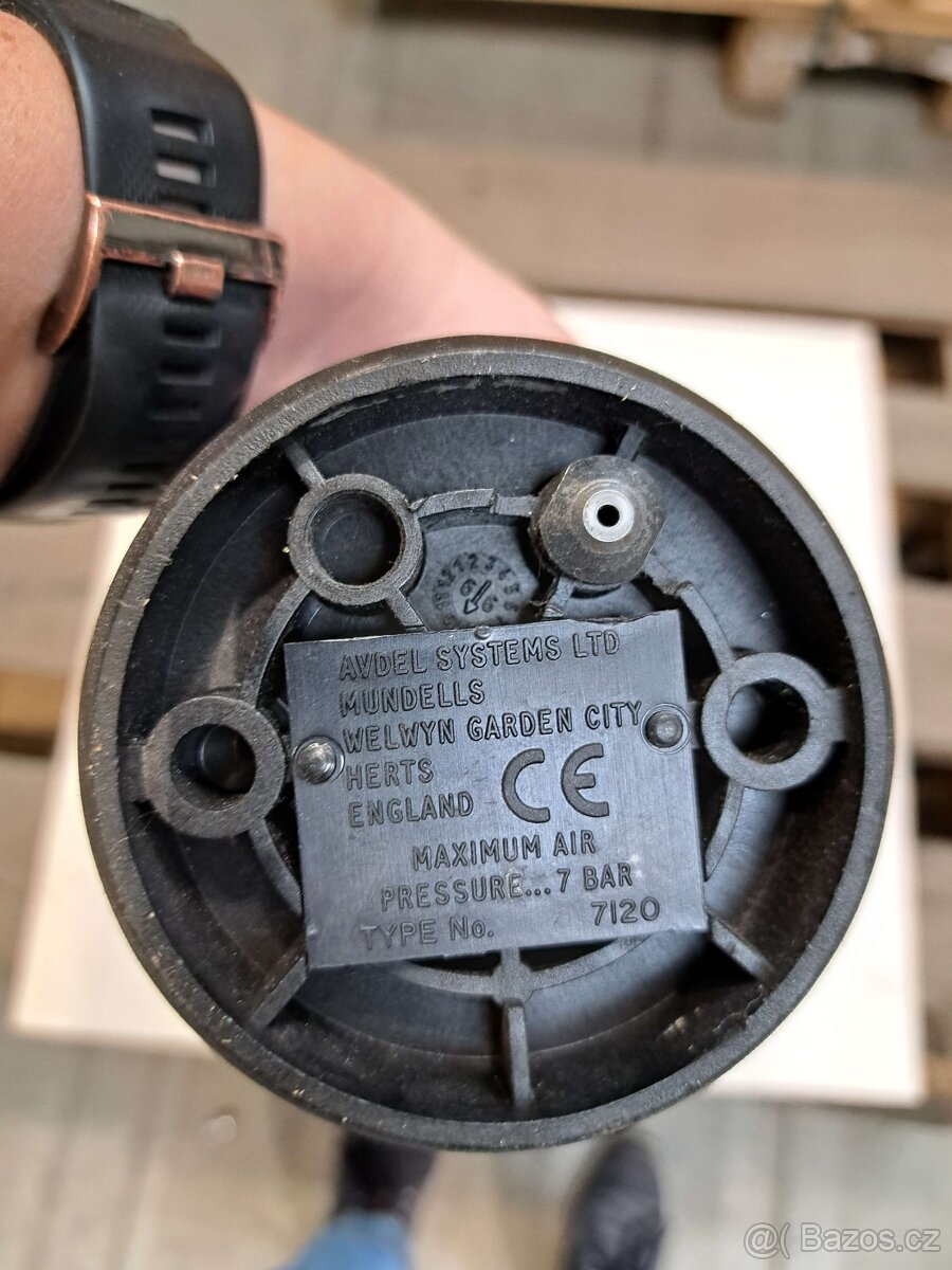 Profesionální Hydro-Pneumatické Nýtovací Nářadí Avdel G1 Typ - 3