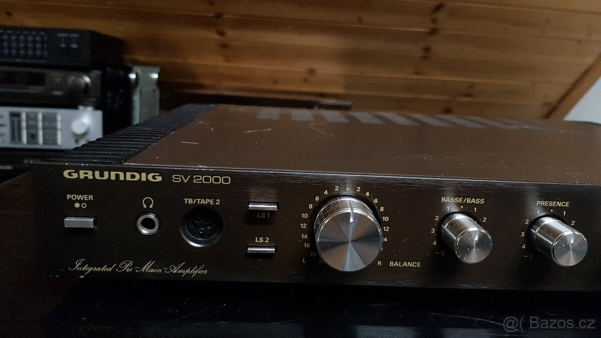 Grundig SV 2000 Stereo zesilovač - 3