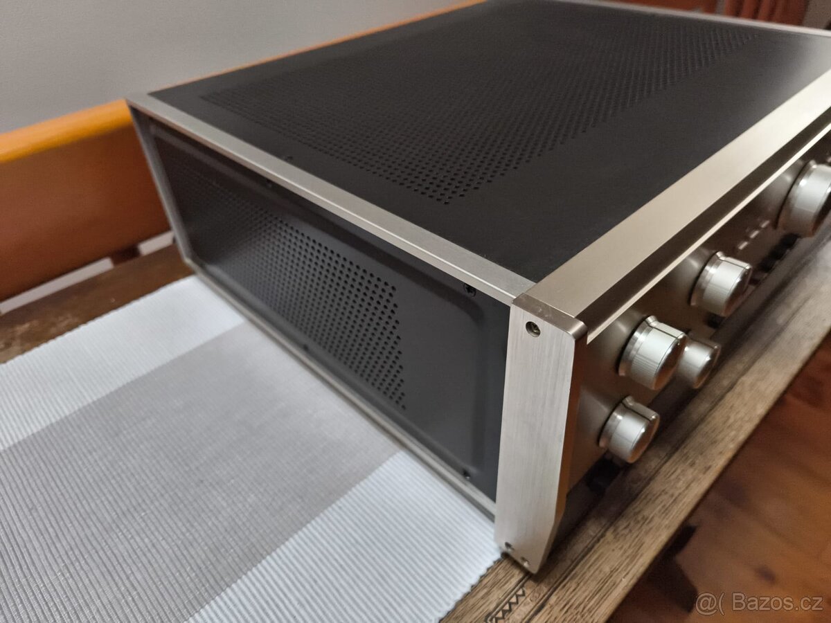 Accuphase C-200L - 3