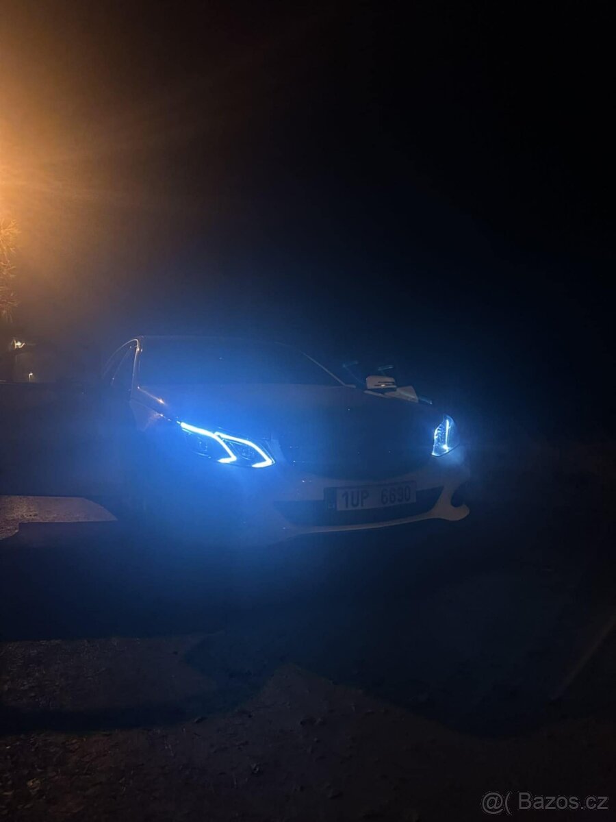 Mercedes E212 facelift - 3