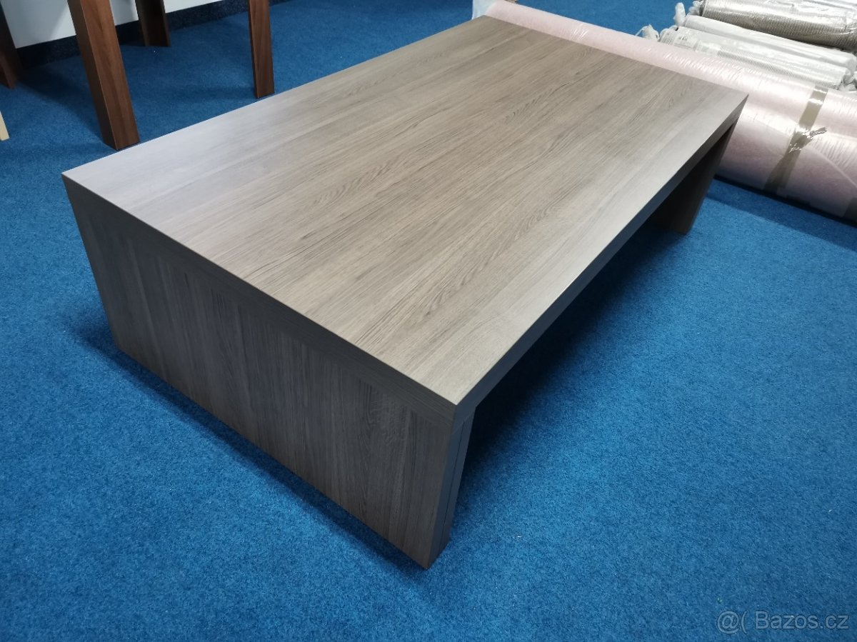 STŮL MASÍV - 3