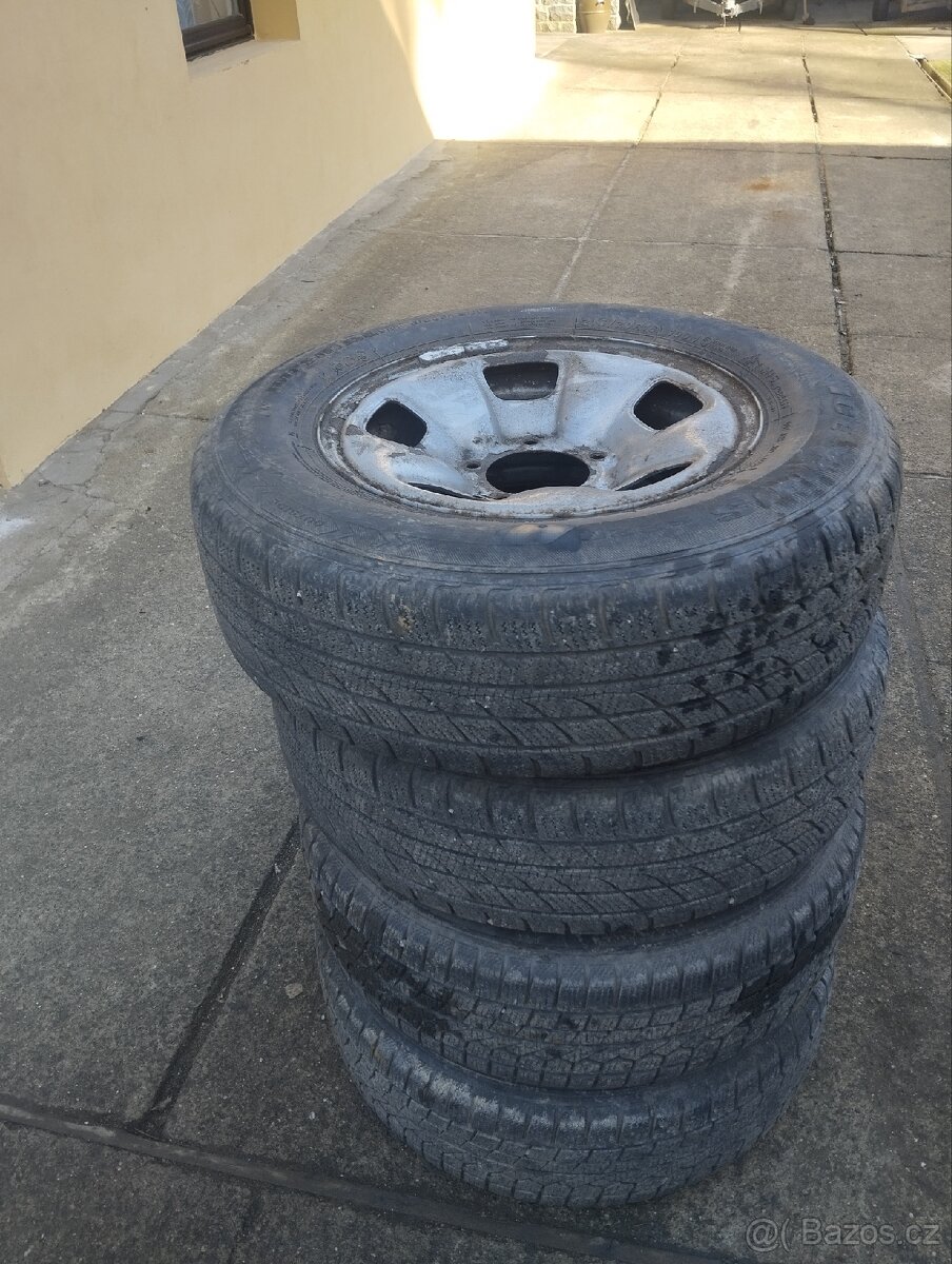 Sada disků R16 Suzuki - 3