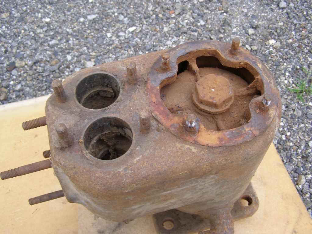 Prodám válec ze stabilního motoru Slavia - 3