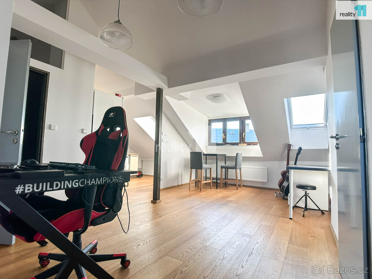 Byt 2+1, 55 m2, Holešov - 3