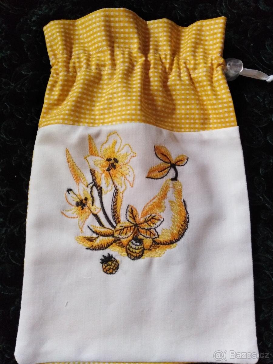 VYŠÍVANÉ PYTLÍČKY NA BYLINKY 4 kusy - 3