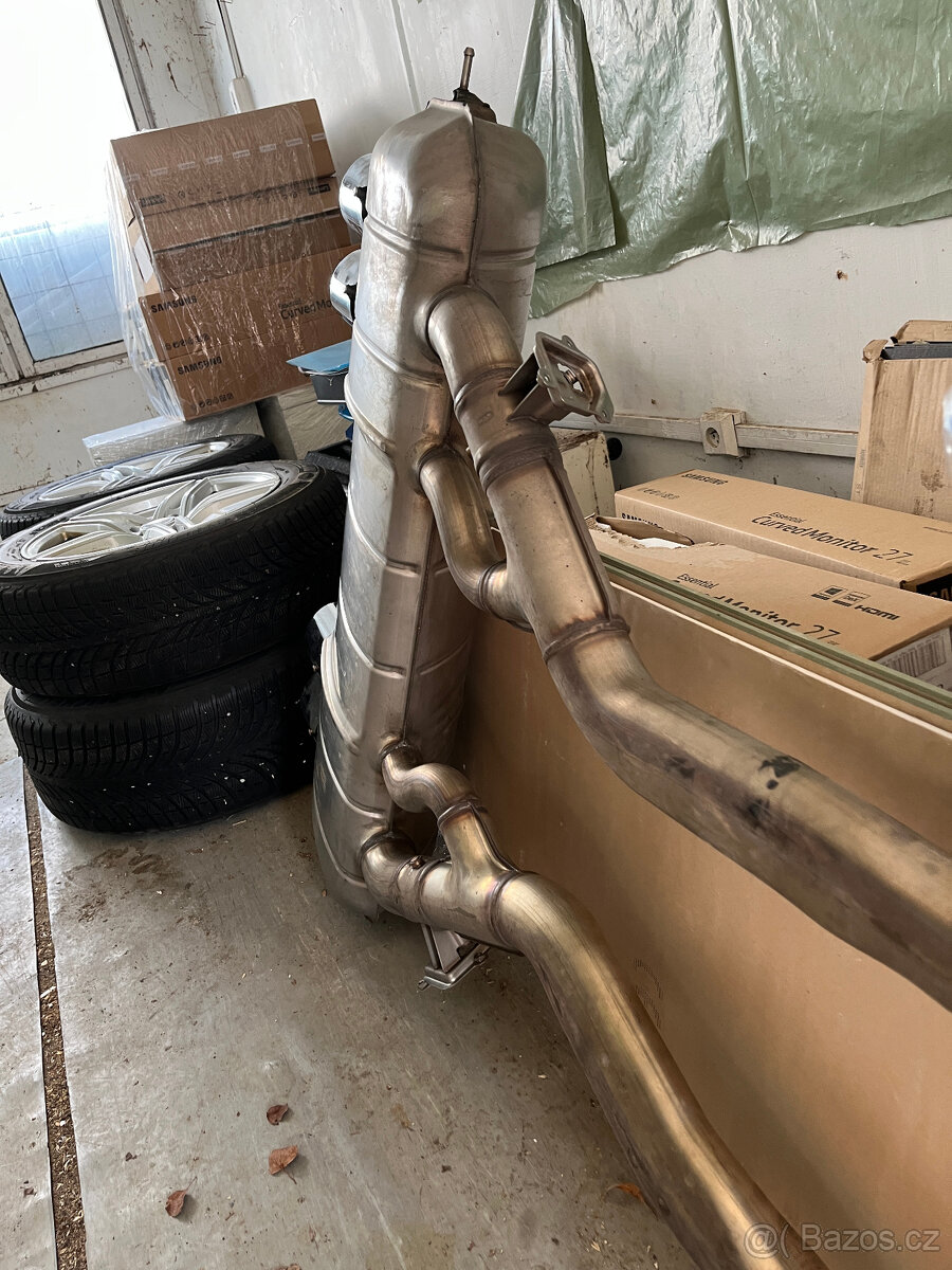 Výfuk BWM M4 G82 - 3