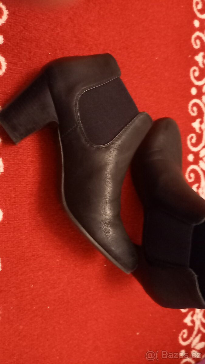 Kotníkové boty - velikost 39 - 3