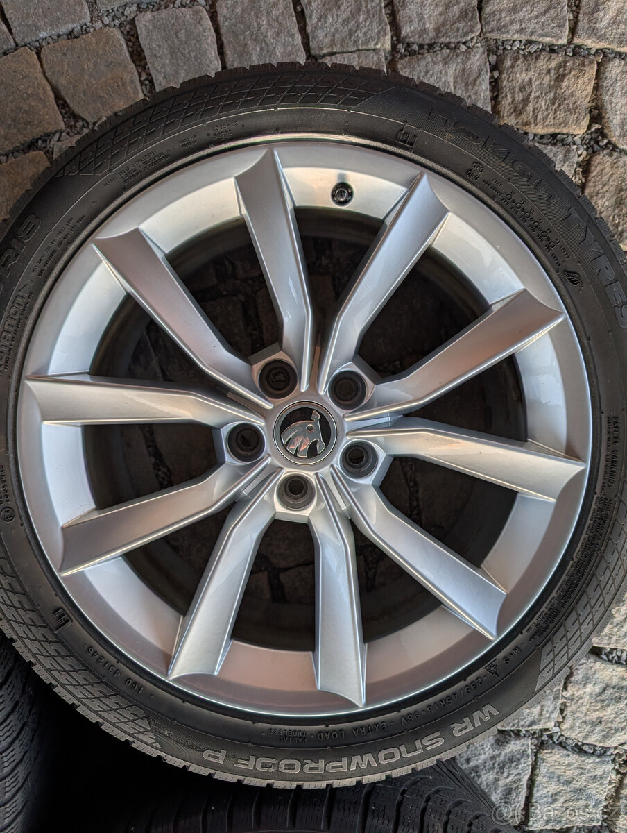 Alu kola 235/45 R18 Modus - 3