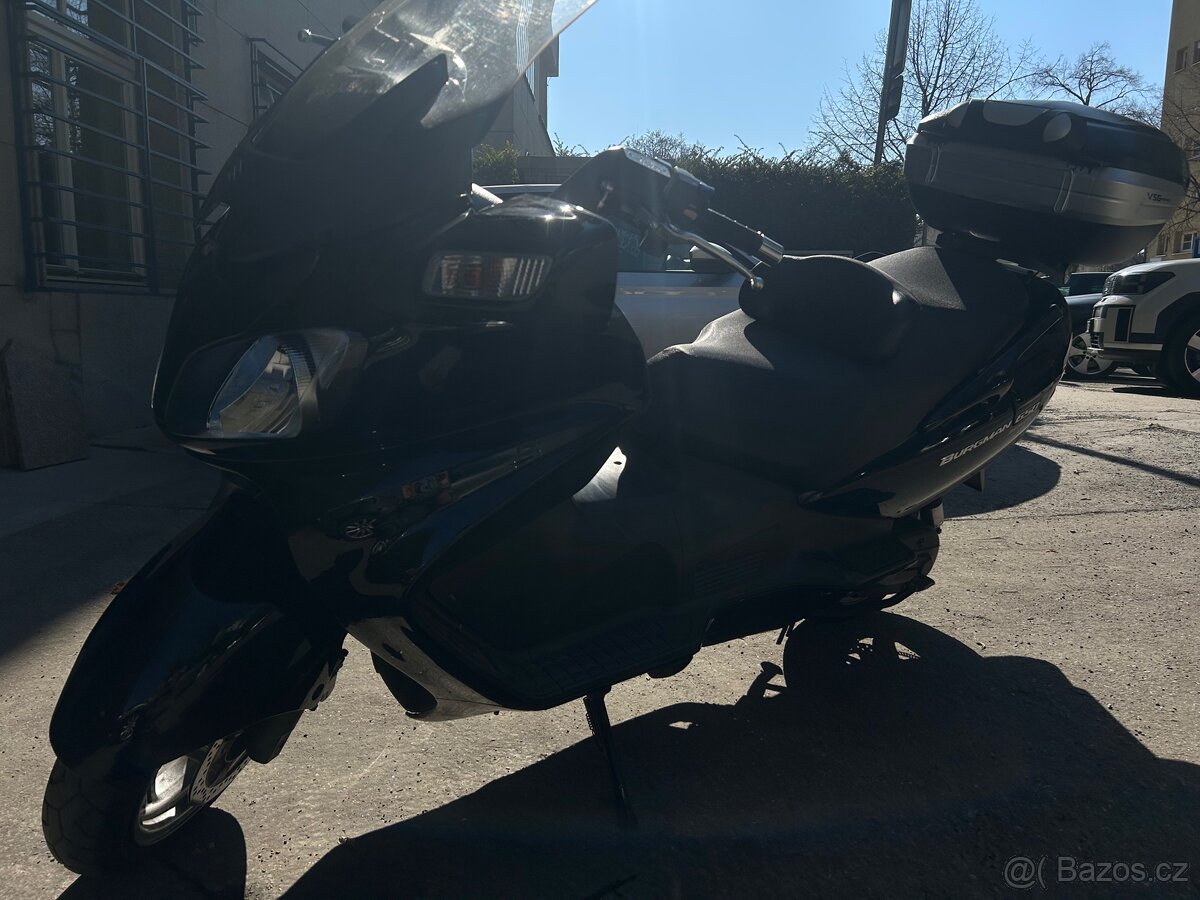 Suzuki Burgman 650 - 3