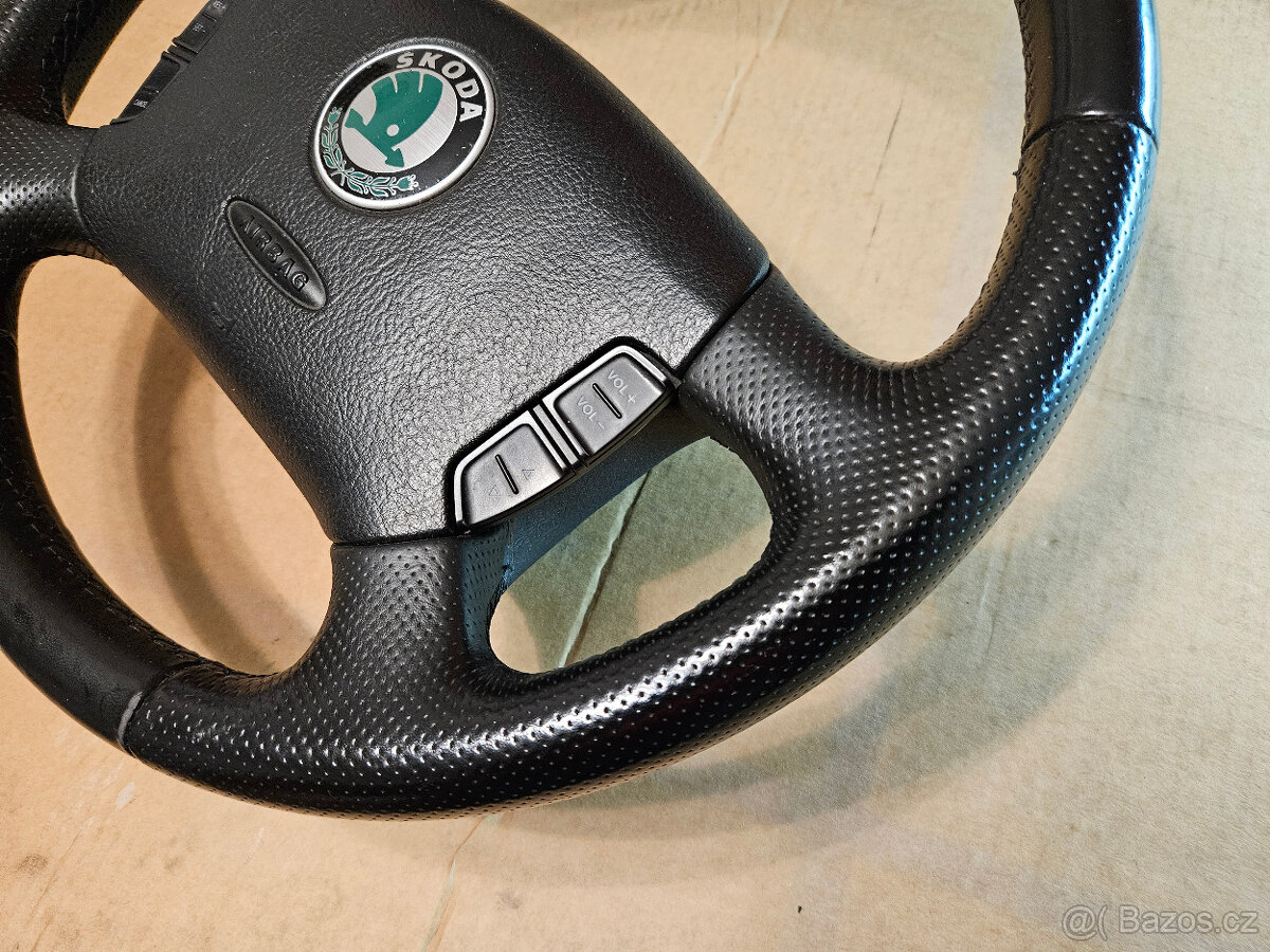 Škoda Octavia 1 Superb 1 multifunkční volant - 3