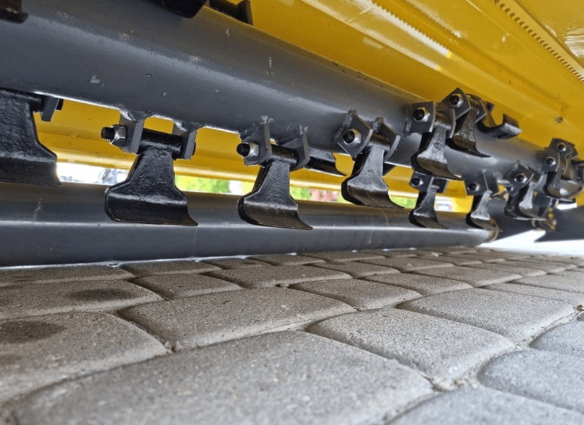 Svahový mulčovač hydraulicky PRO - 3