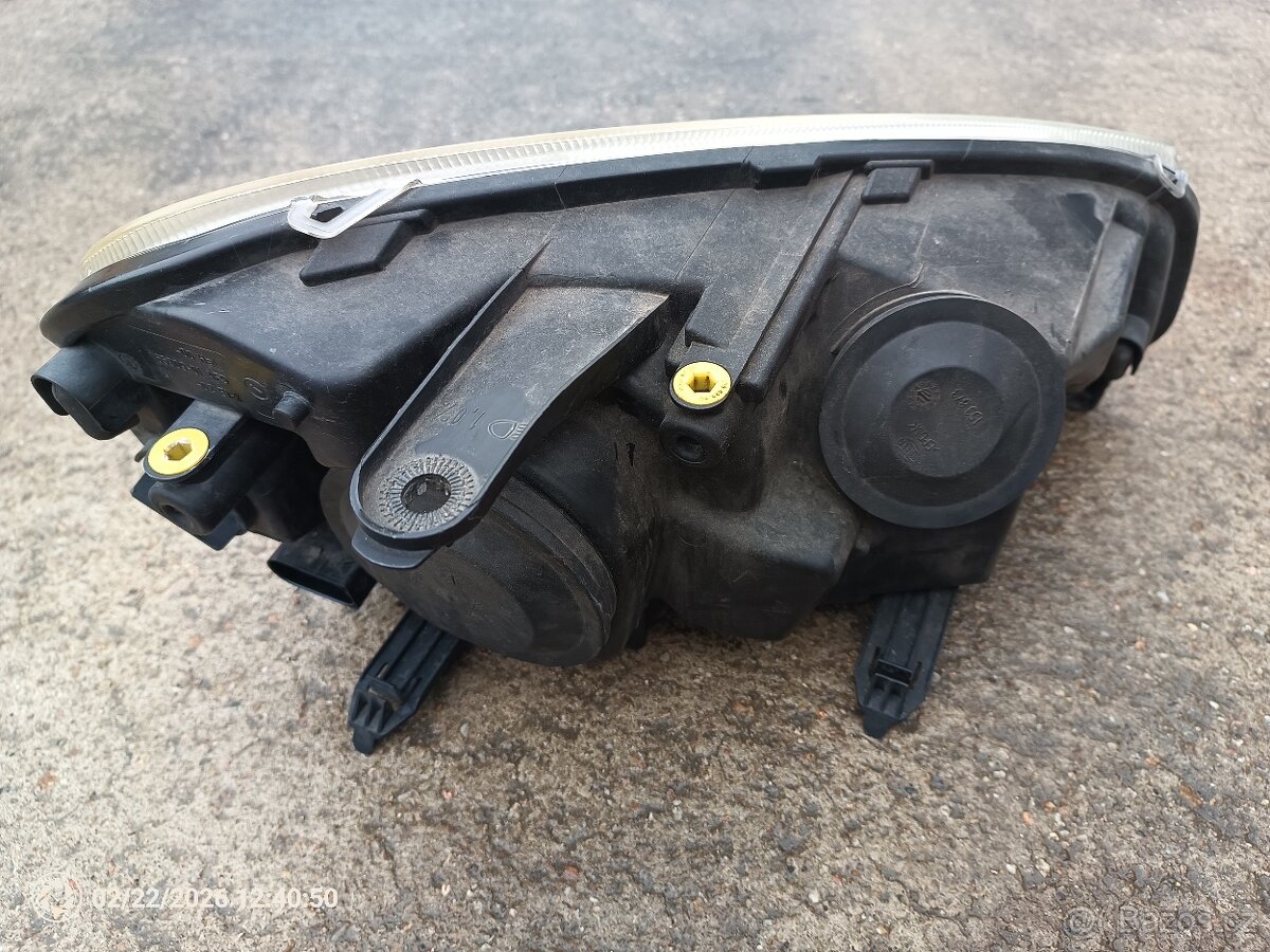 Levé přední světlo Ford C-Max facelift 2007-2010 - 3