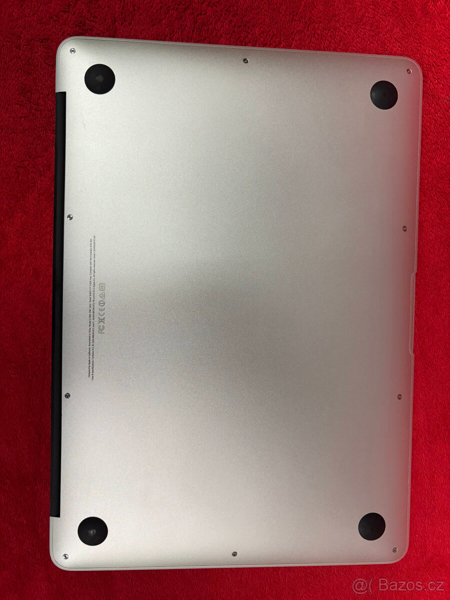 Apple MacBook Air 2013 13,3" - 3
