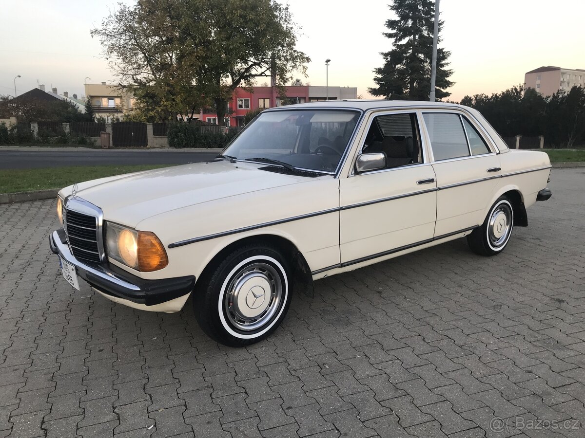 Mercedes Benz W123 240D - 3