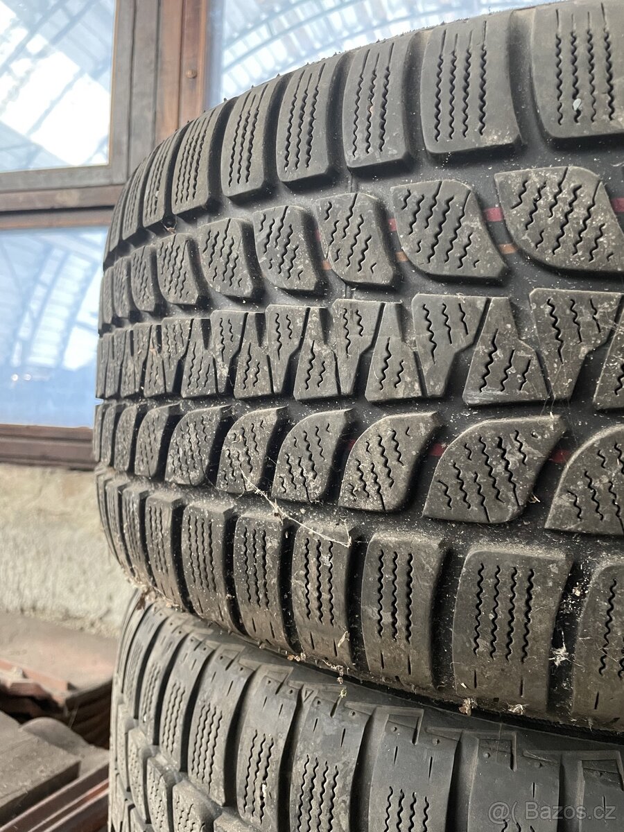 Kola Bridgestone Blizzak 255/50 R19 107V - 3