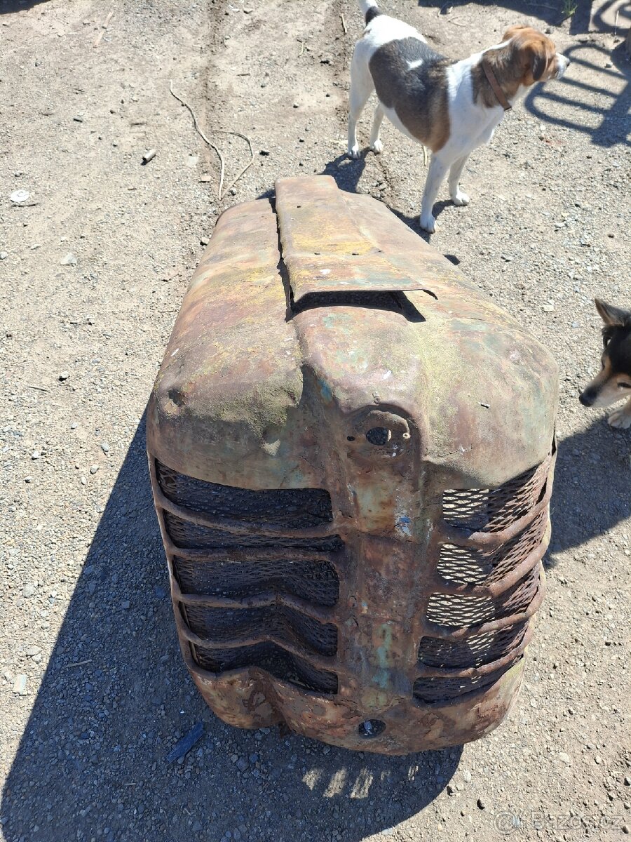 Zetor 3011, originál maska, - 3