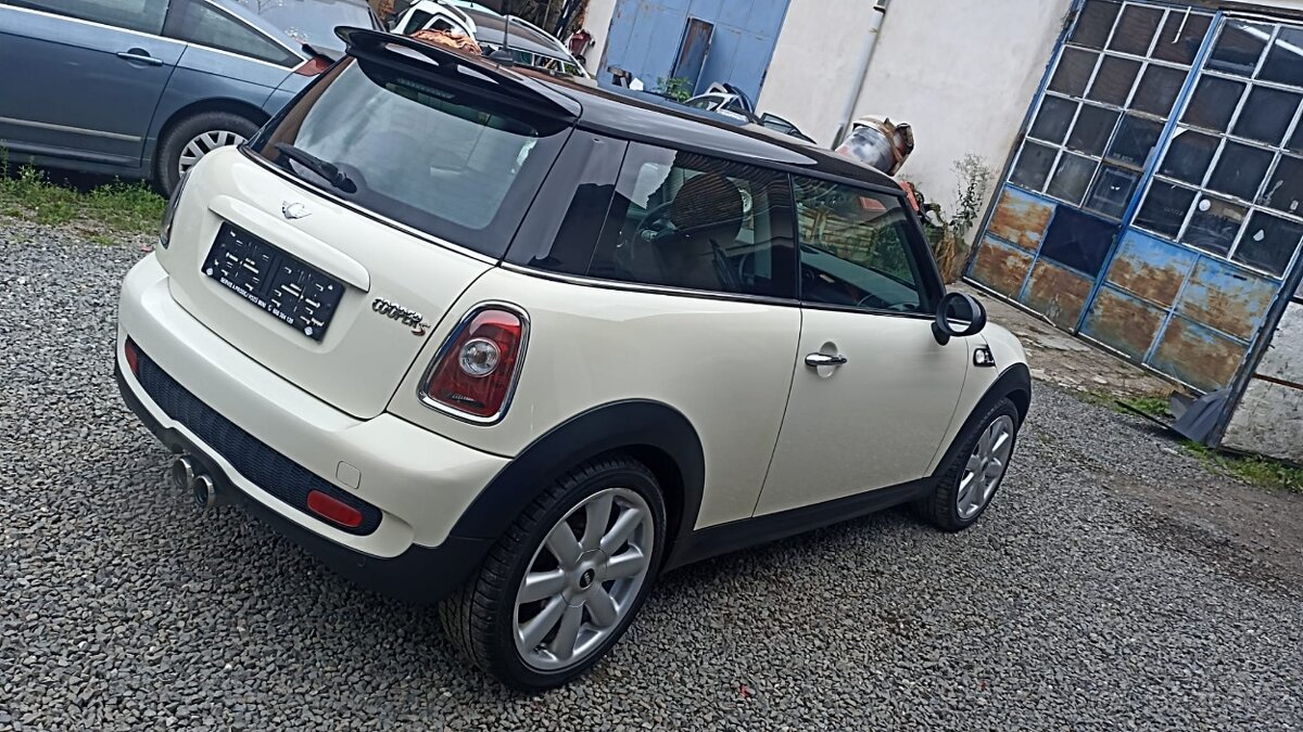 Mini cooper S R56 141kw po servisu - 3