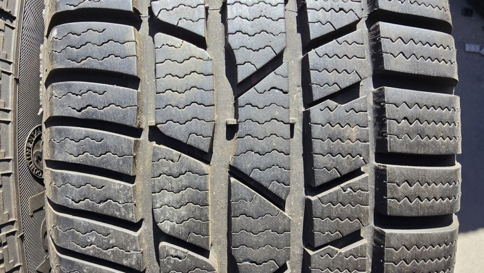 Zimní pneu 205/60/16 Continental - 3