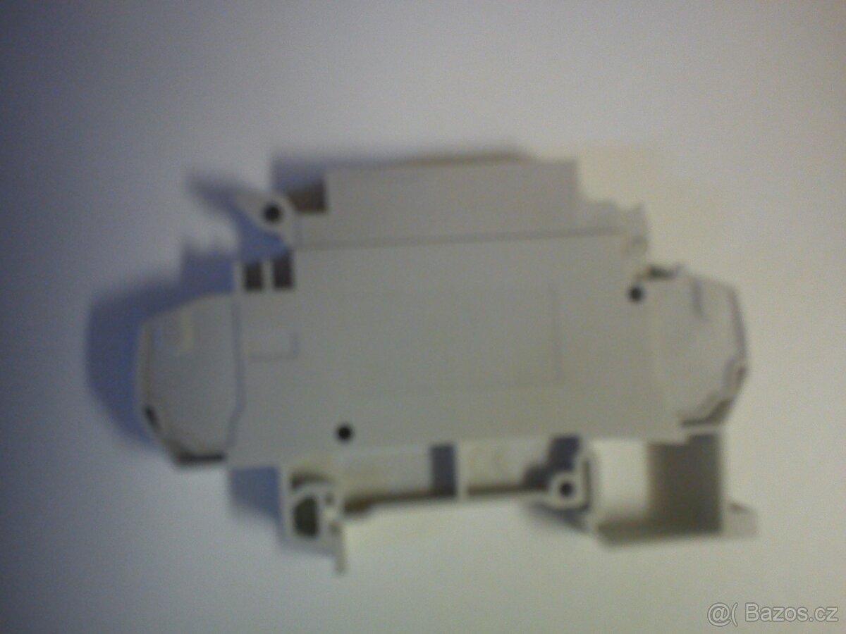 stykače,pojistky - 3