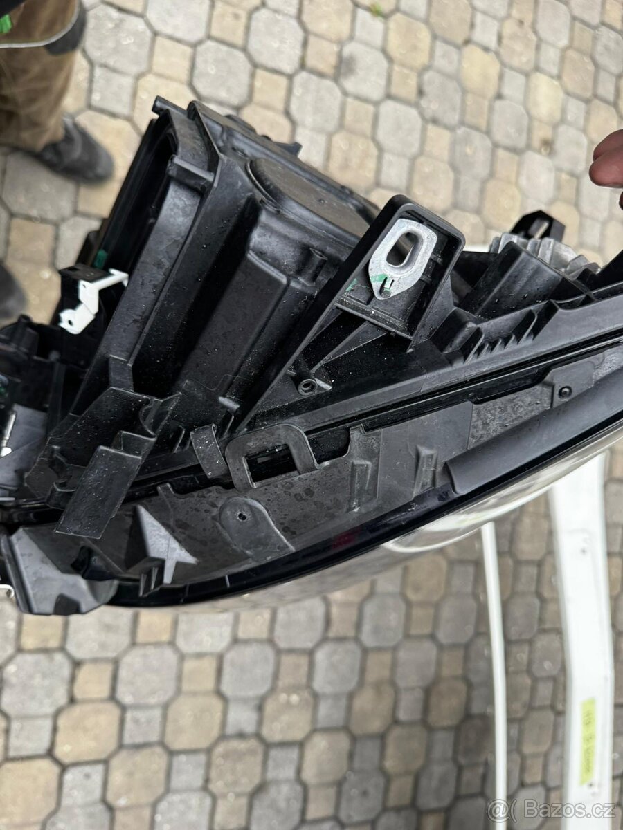 Pravé přední světlo LED Mercedes-Benz B-Class w246 - 3