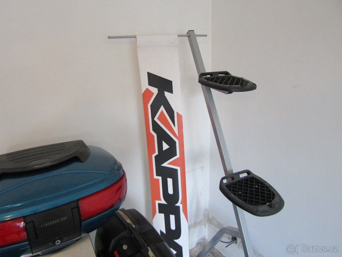 Reklamní stojany na kufry KAPPA - 3