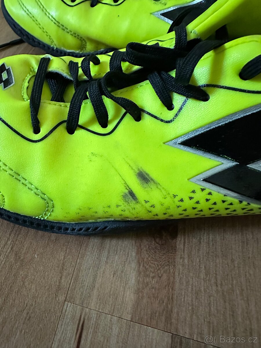 Kopačky LOTTO vel.40 - 3
